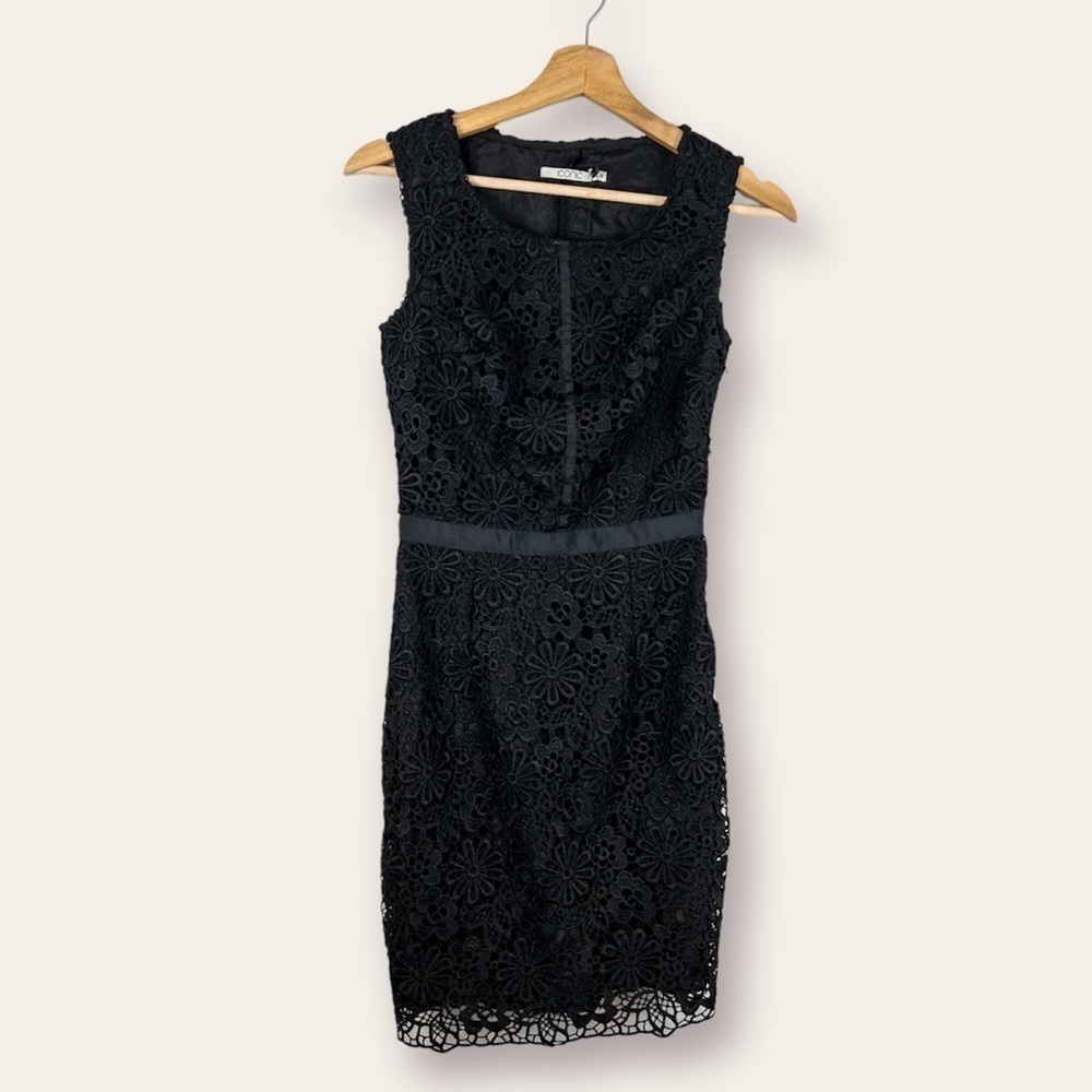 𝅺iconic Womens Black Lace Sleeveless Sheath Dress Size 8 NEW Little Black Dress